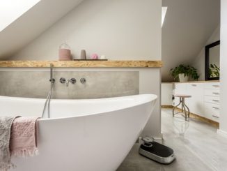 De badkamer en suite